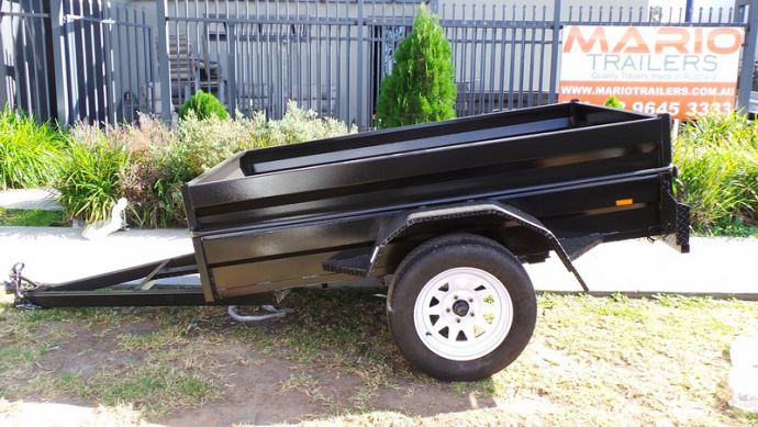 Box Trailer Buying & Maintenance Guide - Towing Tips